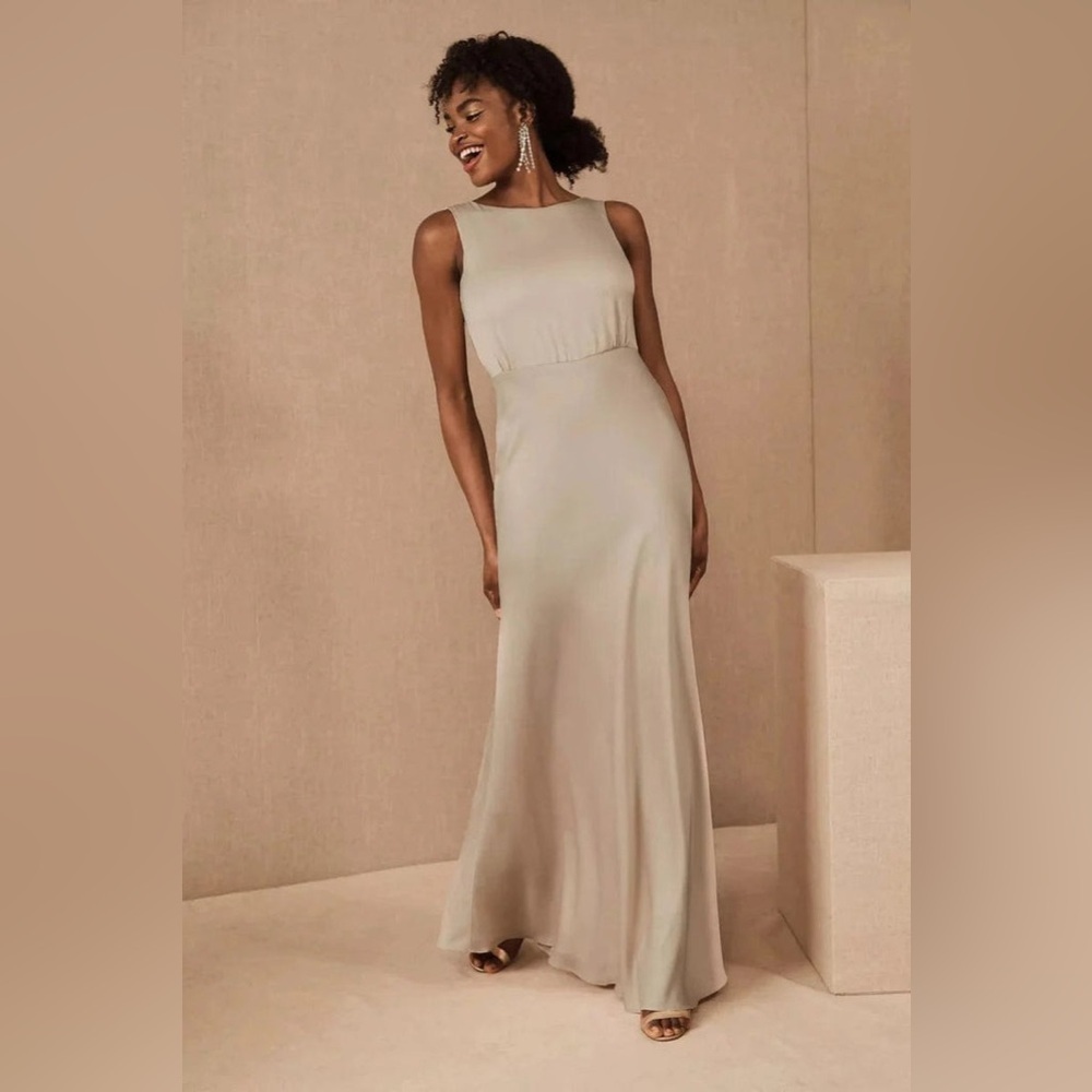 BHLDN Sachin & Babi Beckett Satin Bridesmaid
Maxi Dress in Oyster, Size 26W